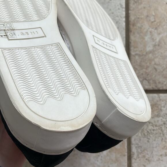 M. GEMI The Cerchio Slip on Sneaker Black Nubuck - Picture 8 of 14